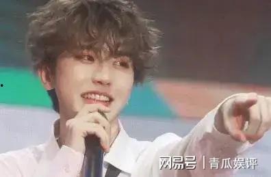 蔡徐坤直播间爆料视频,独家爆料背后的精彩瞬间